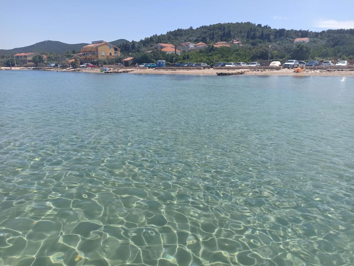 Apartments Kornati Zdrelac Exterior photo
